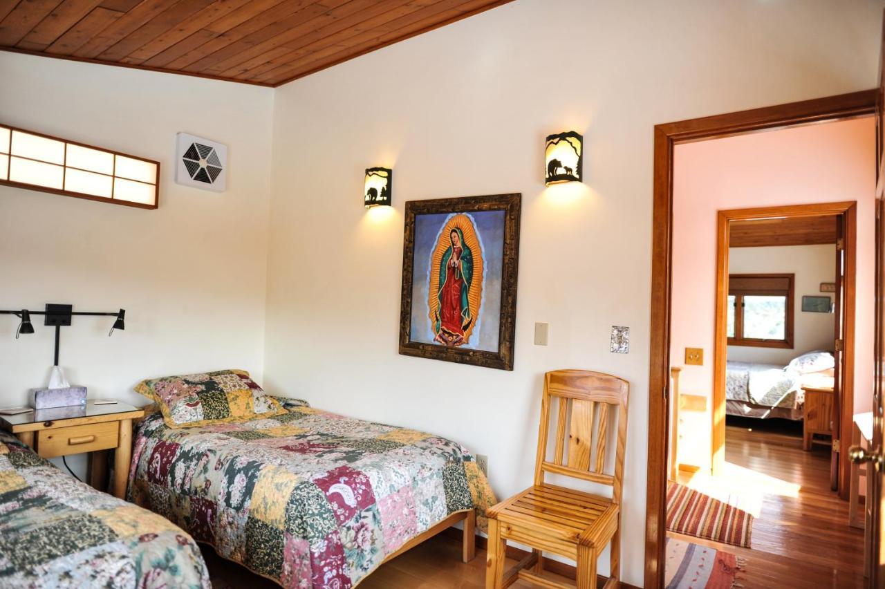 Heart And Wings Retreat Center Apartment ซิลเวอร์ซิตี้ ภายนอก รูปภาพ