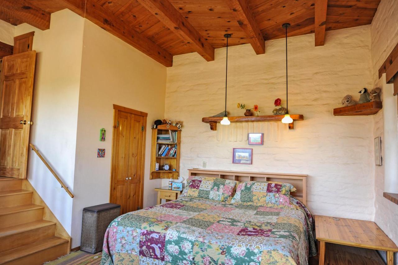 Heart And Wings Retreat Center Apartment ซิลเวอร์ซิตี้ ภายนอก รูปภาพ
