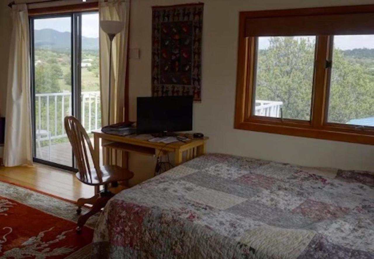 Heart And Wings Retreat Center Apartment ซิลเวอร์ซิตี้ ภายนอก รูปภาพ