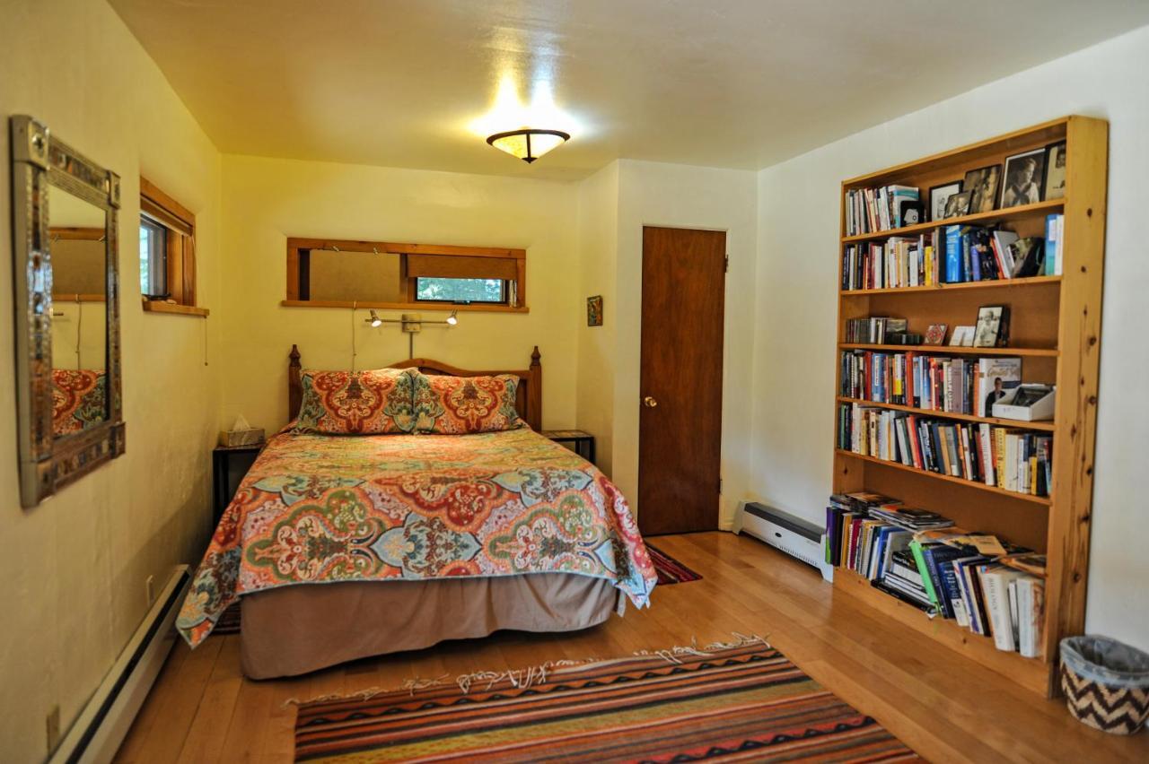 Heart And Wings Retreat Center Apartment ซิลเวอร์ซิตี้ ภายนอก รูปภาพ